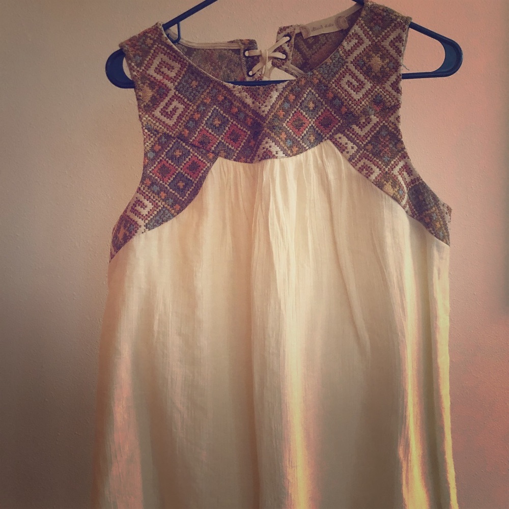 Embroidered tank top
